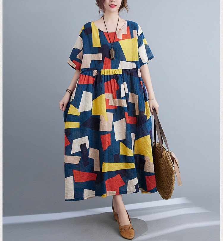 カラフル幾何学柄ワンピース ゆったり 大きいサイズのレディース専門店 ミニョン カラフル幾何学柄ワンピース ゆったり 大きいサイズのレディース専門店 ミニョン